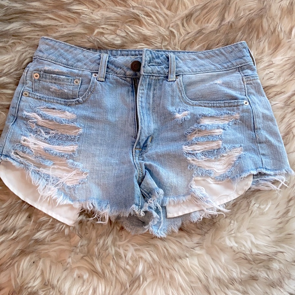 American Eagle Hi-Rise Festival shorts